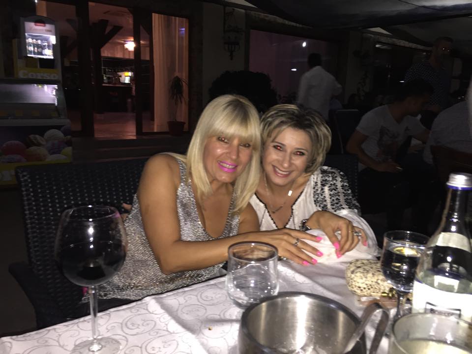 Elena si Anamaria au facut echipa buna pe ringul de dans