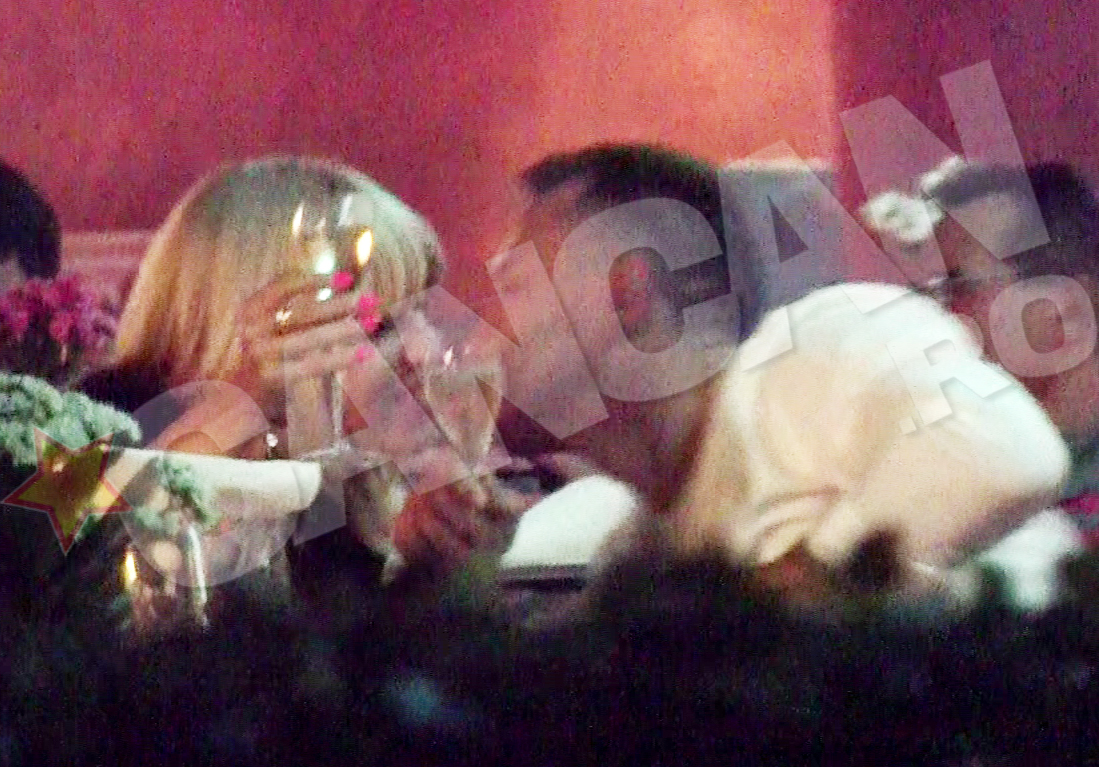 Udrea si iubitul ei au ciocnit sampanie si s-au sarutat de mai multe ori