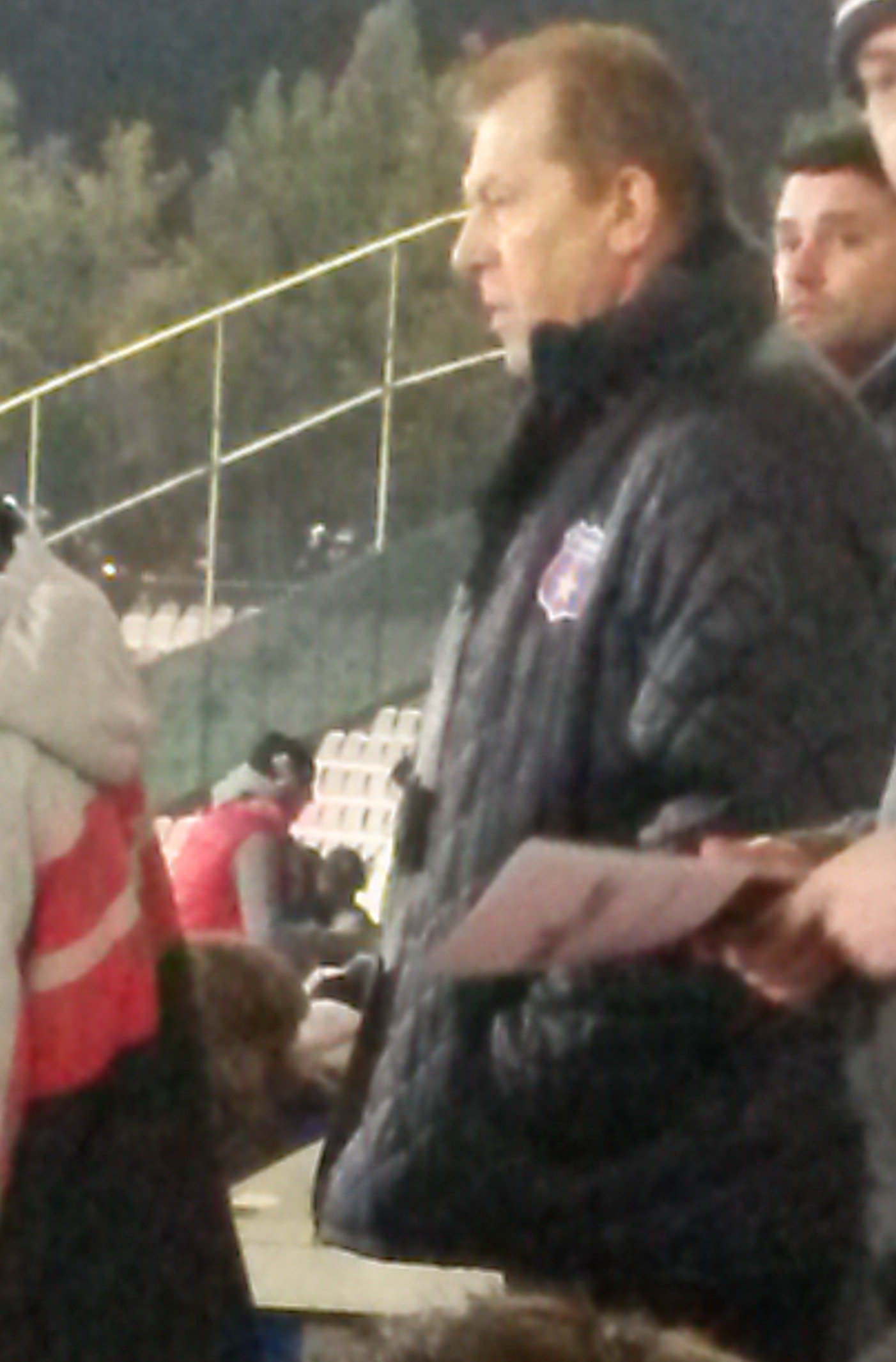 La meciul cu Rapid, Helmuth Duckadam a imbracat o geaca ce avea insemnele legendare ale Stelei