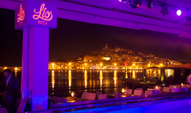 Localul este unul dintre cele mai exclusiviste din Ibiza