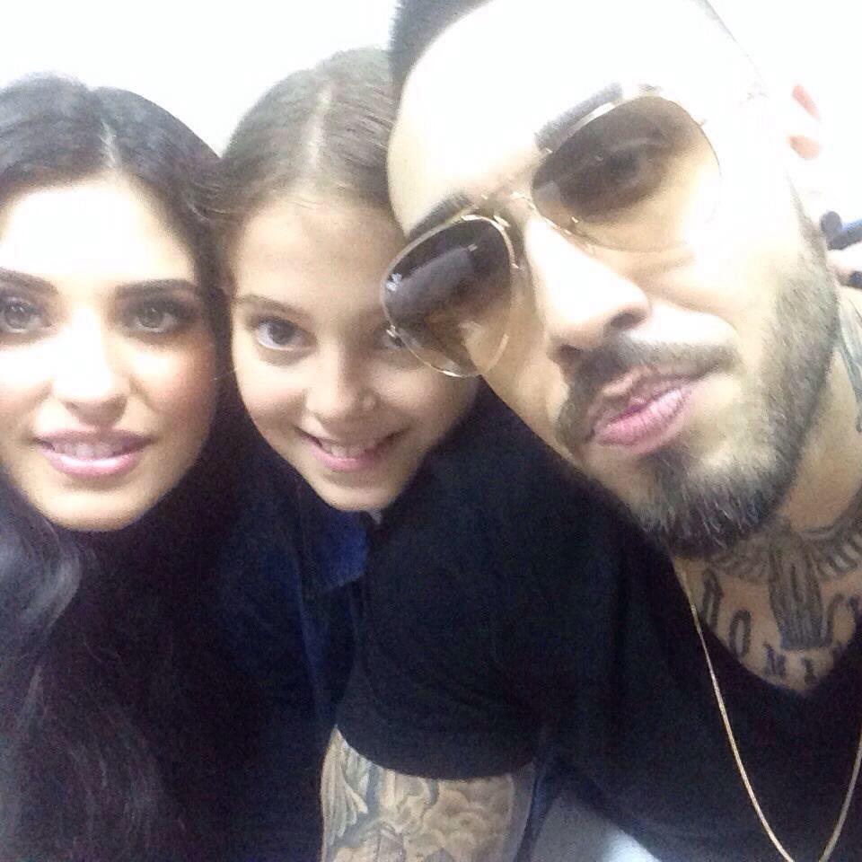 Micuta fotbalista s-a fotografiat cu Alex Velea si Antonia