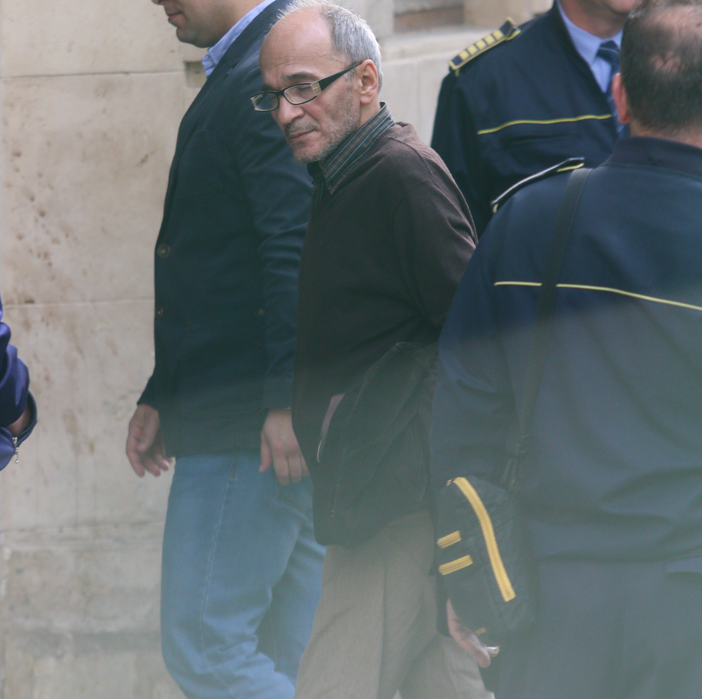 Bahaian a slabit mult