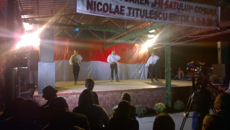 Cei trei tineri au urcat pe scena sub numele de Haiducii