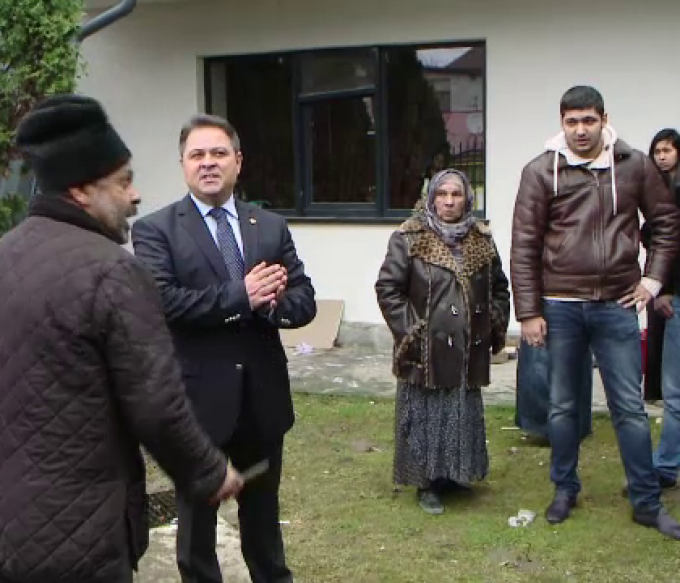 Senatorul impreuna cu o parte din clanul lui Cosmos Tanase