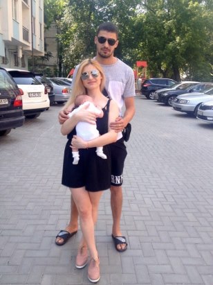 Calancea, sotia si fetita lor