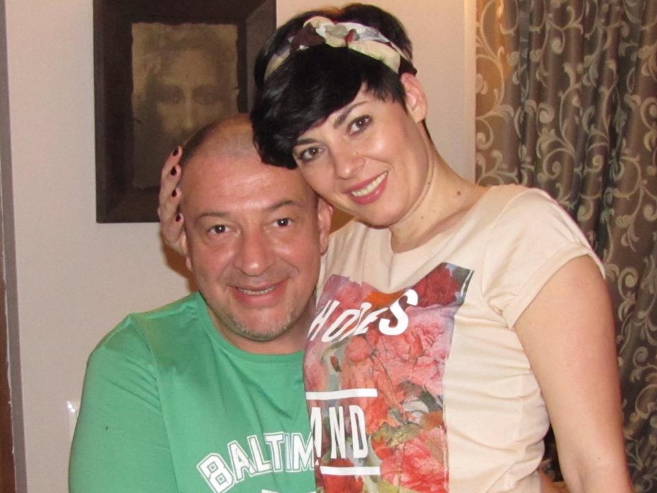 Loredana s-a convertit la neo- protestantism si, de atunci, viata ei s-a schimbat radical