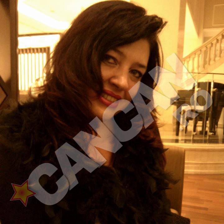 Adela M. se afla la spital, alaturi de prietena ei, inca de noaptea trecuta