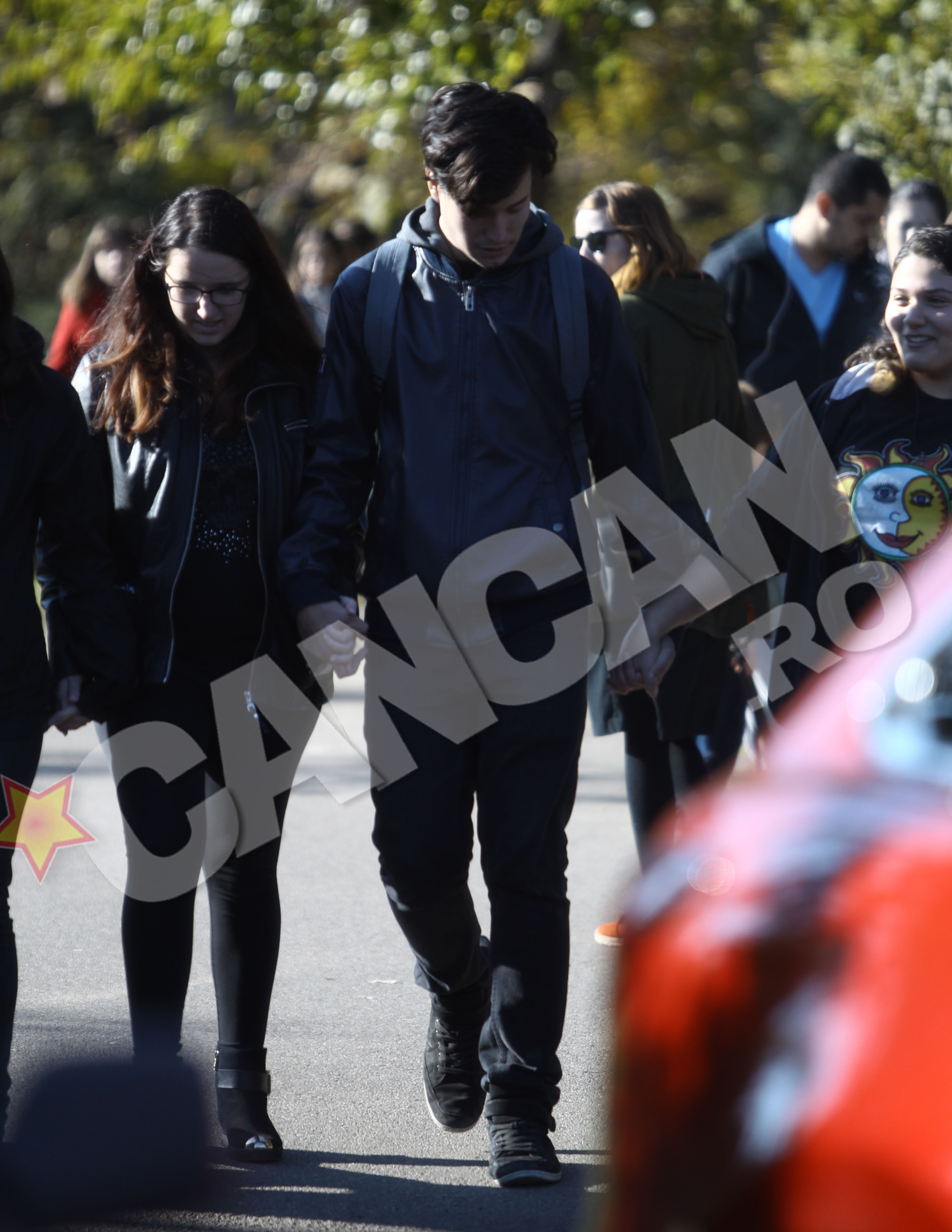 Vlad (centru) s-a aflat si el in club