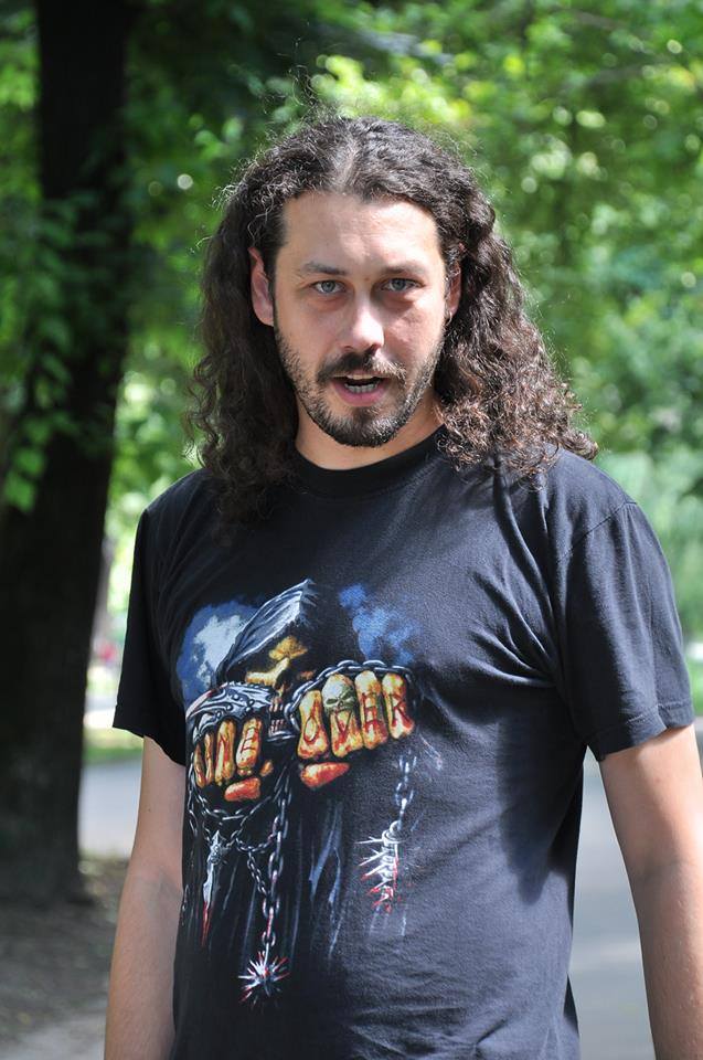 Acesta este logodnicul Alinei, Denis