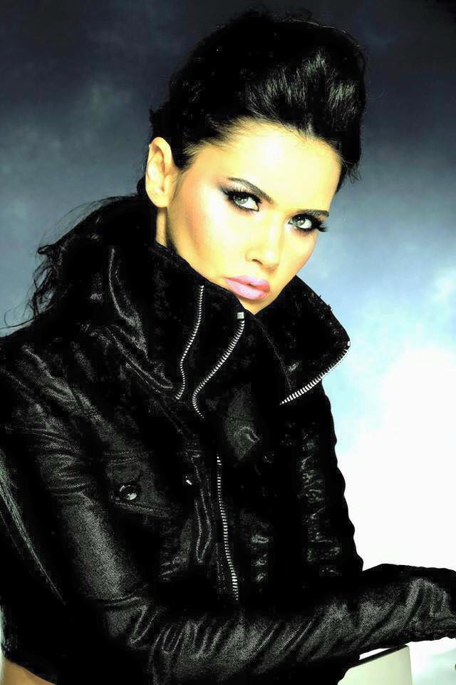 Oana Zavoranu pare ca nu reuseste nicicum sa isi gaseasca linistea