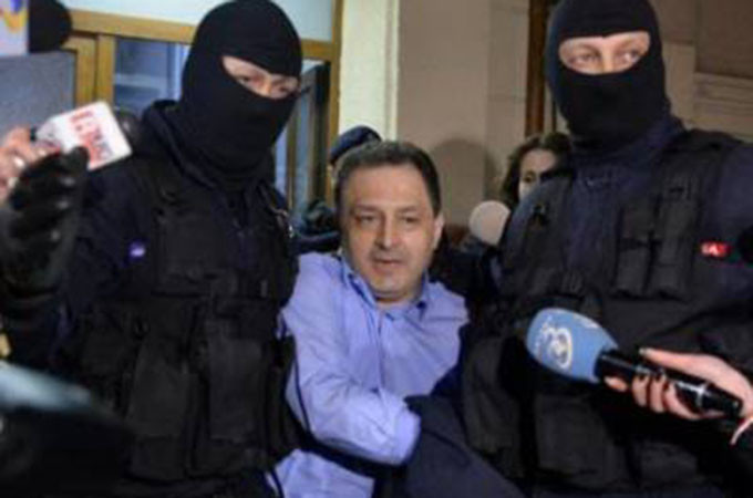 Vanghelie a stat mai multe luni in arest