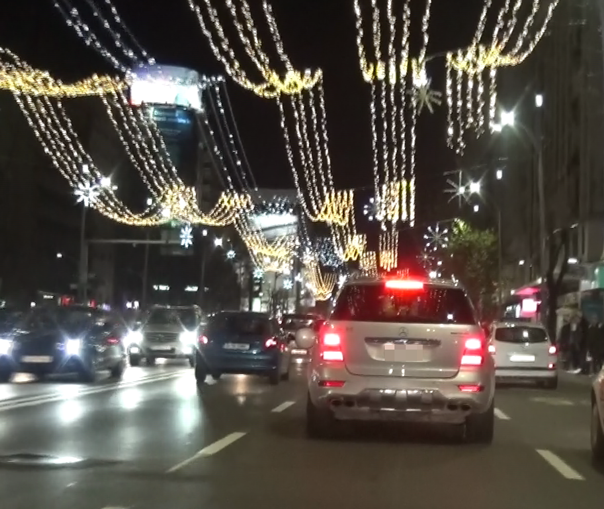 Au admirat luminitele din Bucuresti