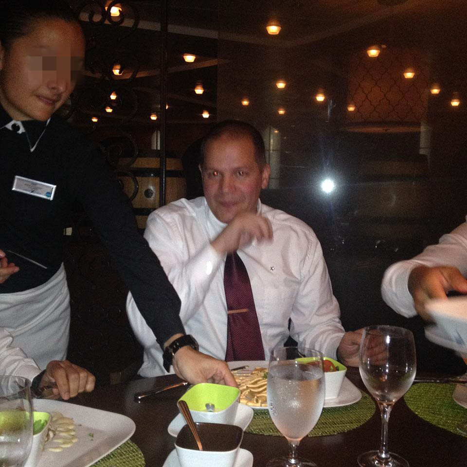 Godeanu lucreaza pe vas