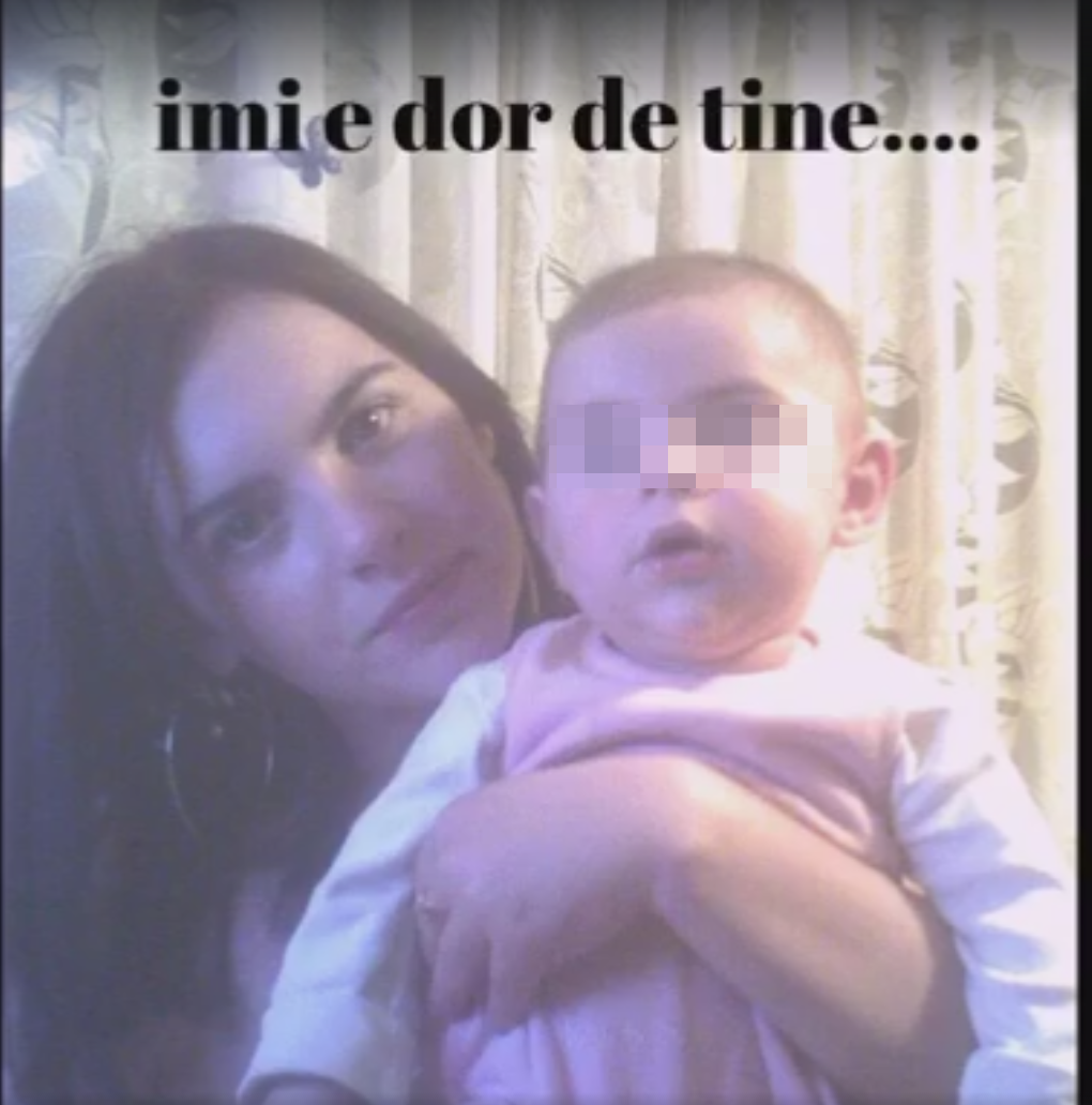 Tanara isi iubeste enorm baiatul