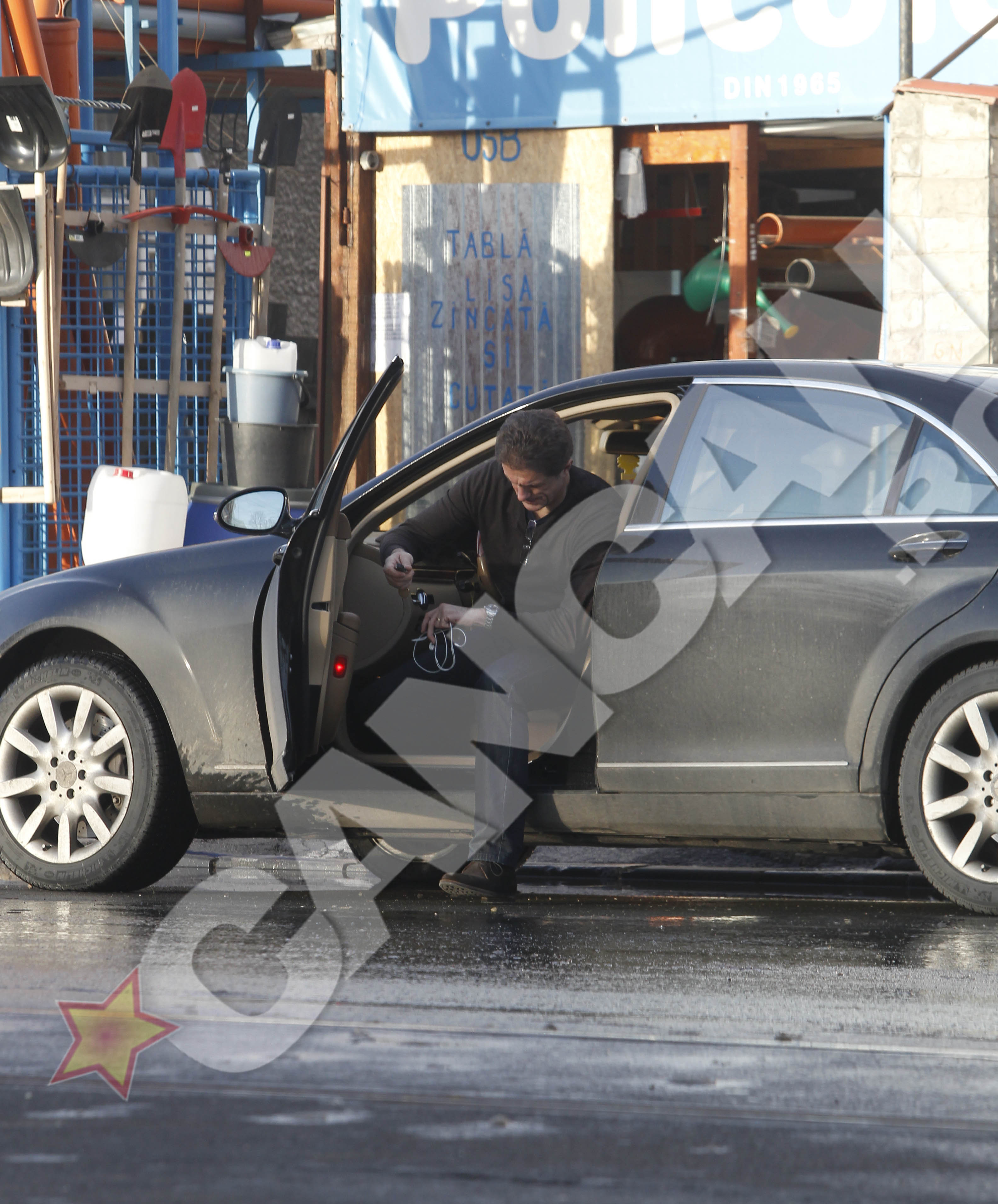 Gica Popescu ajunge la clinica de recuperare sportiva