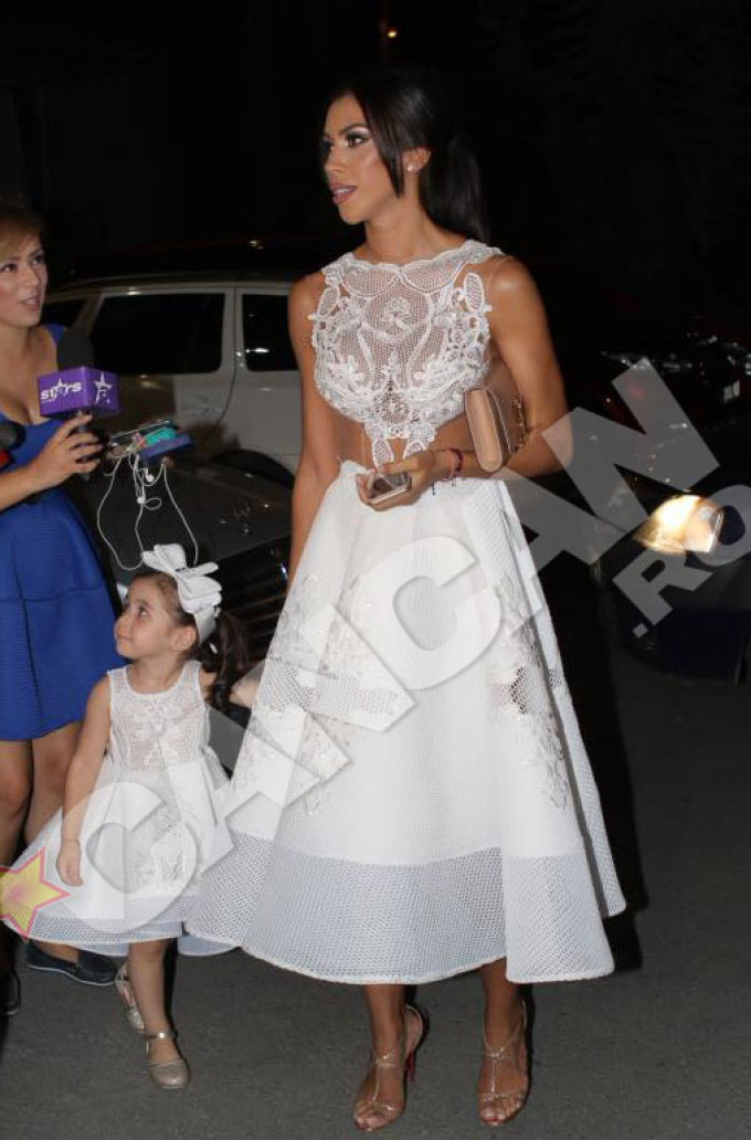 Raluca o iubeste la nebunie pe Maria