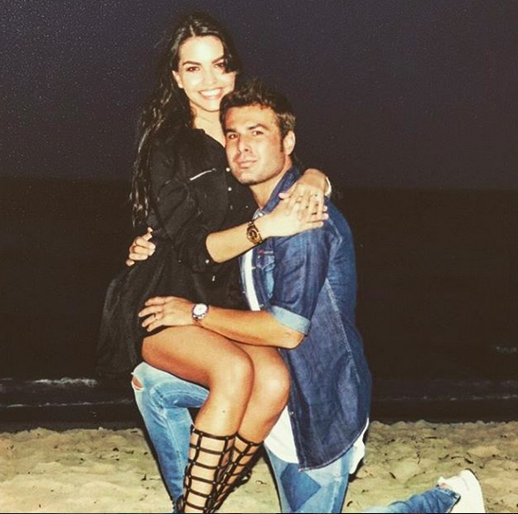 Adrian Mutu este foarte fericit cu sotia lui, Sandra