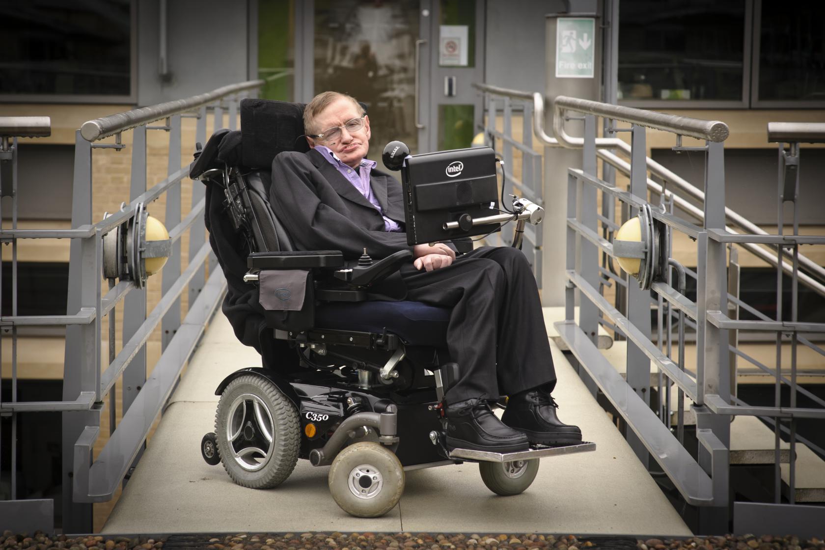 Stephen Hawking este considerat una din mintile luminate ale prezentului