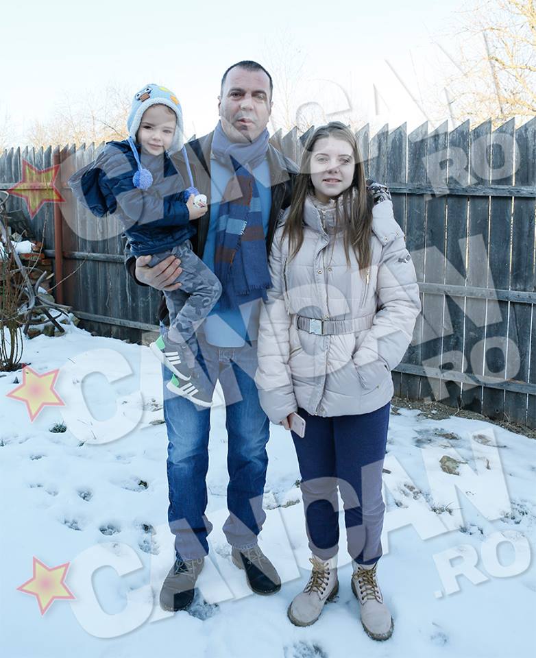 Cristi si doi dintre copiii sai