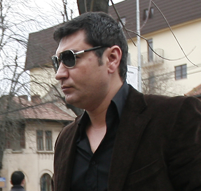 Barbatul otravit vrea 150.000 de euro de la Cristi BorceaAC