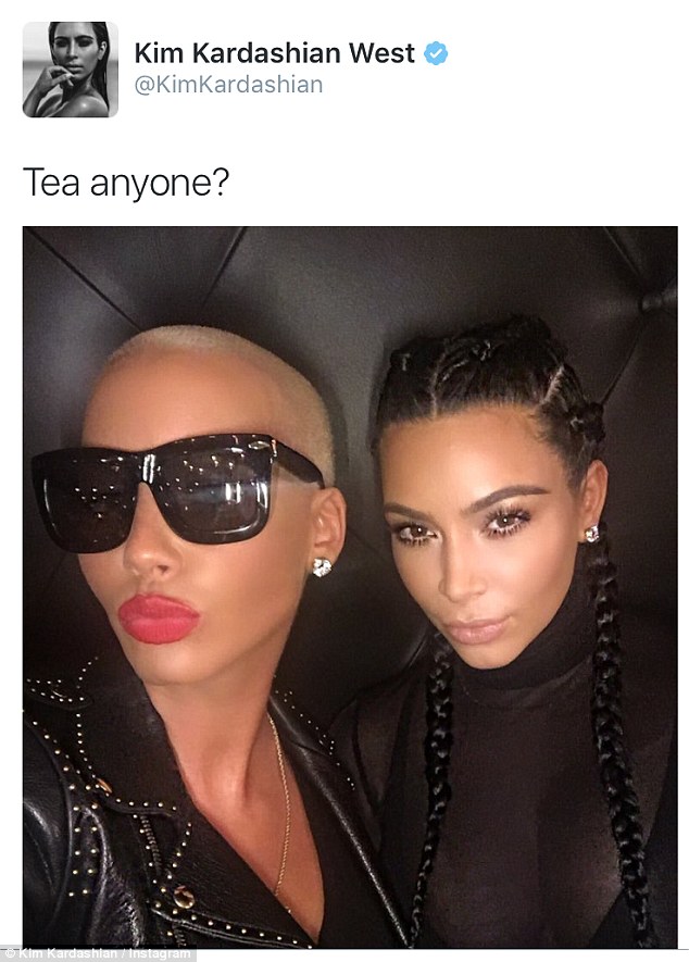 Cele doua mari iubiri ale lui Kanye West s-au fotografiat impreuna, in ciuda disputelor pe care le-au avut de-a lungul timpului.