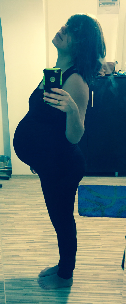 Nicoleta urmeaza sa nasca in curand