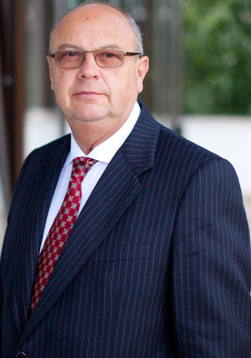 Calin Zamfirescu, avocatul Irinei, spune ca decizia instantei este gresita