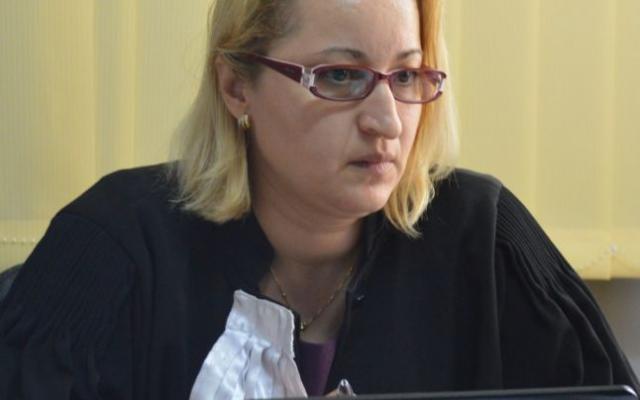 Mioara Donosa, avocata elevei din Vaslui