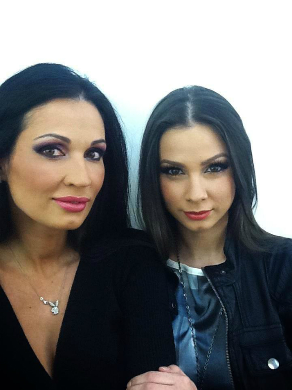 Nici Nicoleta, care este cea mai bună prietenă a Iulianei, nu vorbeşte despre Ioan Neculaie