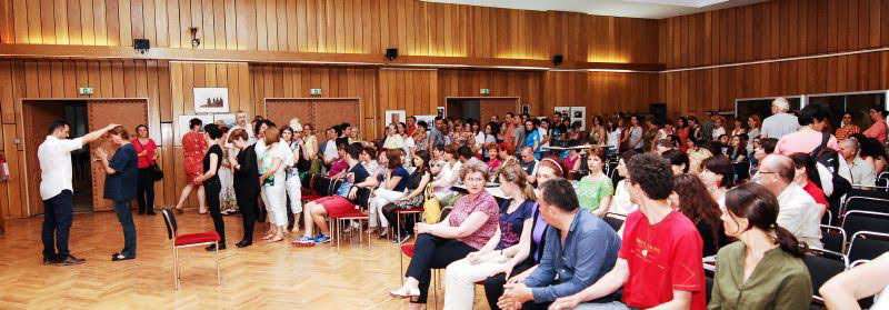 Prananadistii s-ar folosi de puterile intunericului