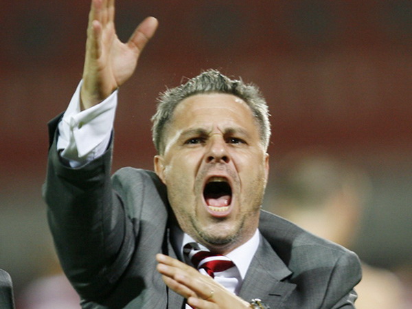 Şumudică a fost suspendat pentru şase luni