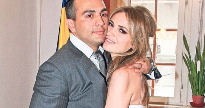 Maria si Frank au divorţat în vara anului trecut