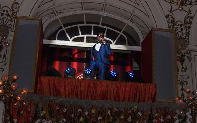 Irvin Doomes a încheiat seara cu un recital îndelung aplaudat.