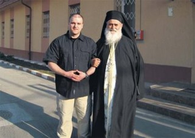 La Gherla, Passaris i s-a spovedit părintelui Ghervasios, căindu-se pentru toate crimele săvârşite