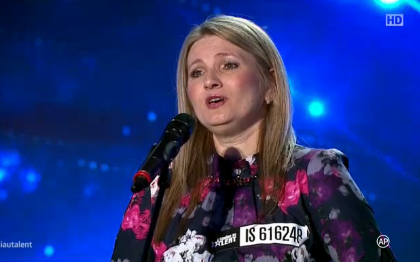 Prima piesă ”grea” din această seară. Ieşeanca i-a uimit pe toţi cu o arie de operă!