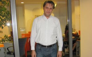 Aşa arată Marius Badea acum