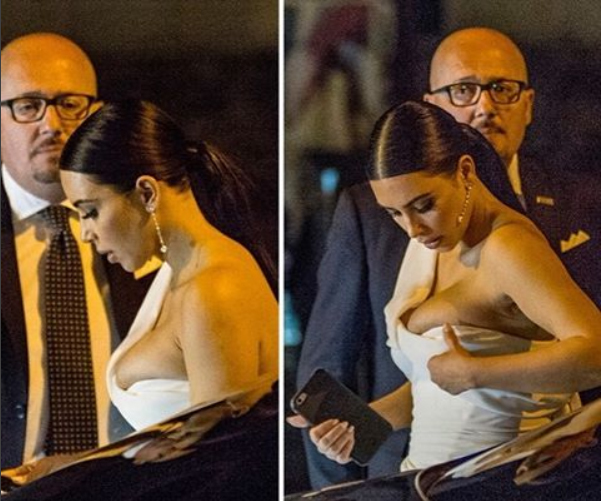 Kim Kardashian a trăit un moment jenant, sânul i-a ieşit din decolteu.