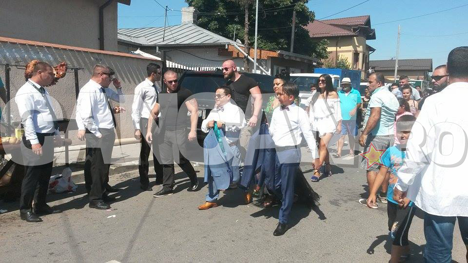 Momentan lucrurile par să se desfăşoare în linişte