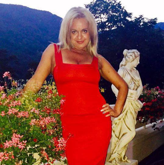 Loredana, concubina lui Clămparu, a întreţinut relaţii intime cu interlopul după gratii