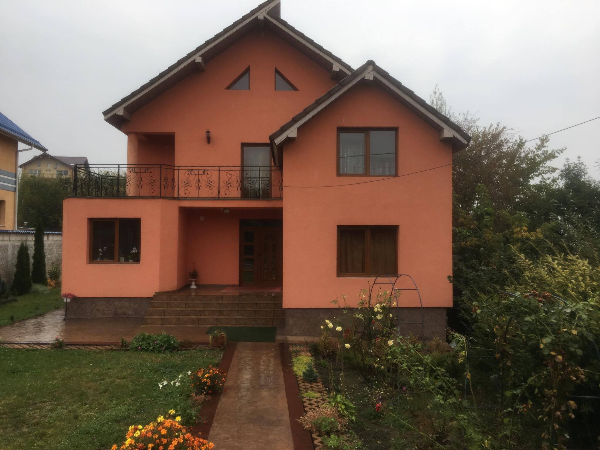 In această vilă ar fi funcţionat studioul de videochat