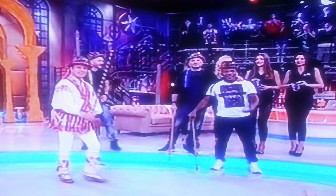 Mike Tyson a dansat ,,Căluşarii''.