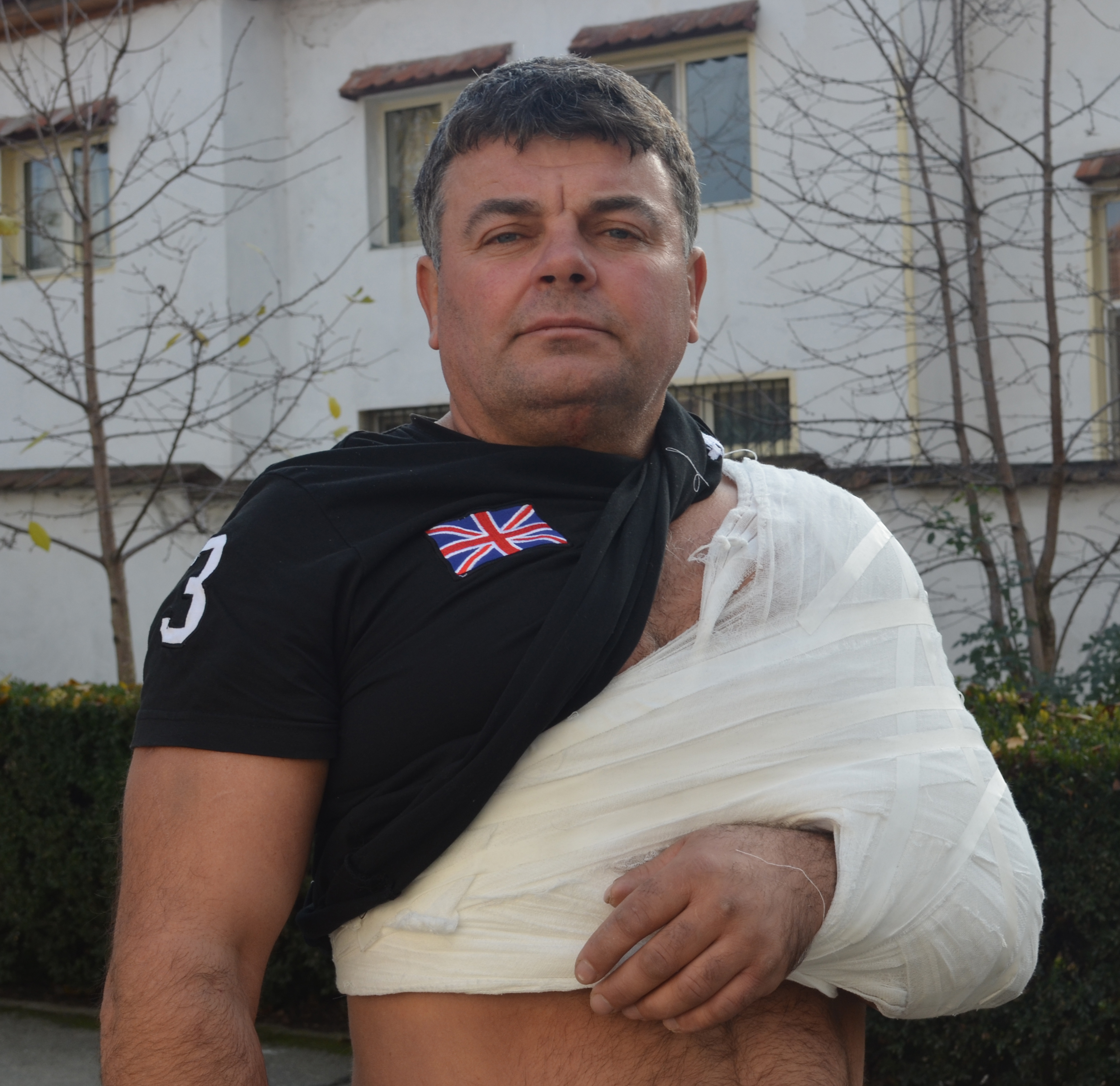 Bărbatul şi-a scos certificat medico-legal (foto:Gorjeanul)