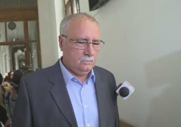 Constantin Ciorăscu a cerut ridicarea sechestrului asupra terenului pe care a murit Ionuţ