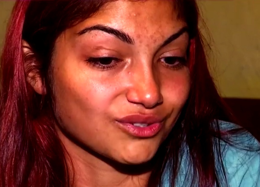 Mama Ameliei, Denisia