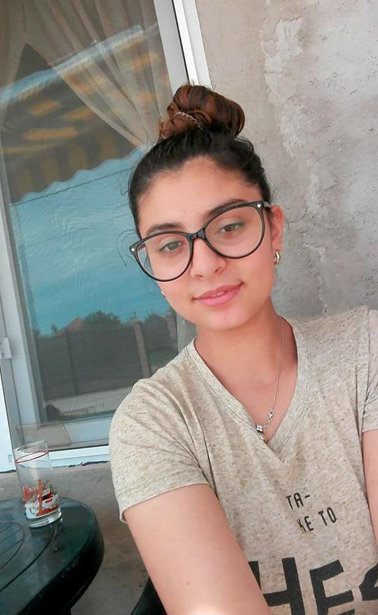 Iasmina are 14 ani şi este dispărută de mai bine de 24 de ore de acasă.