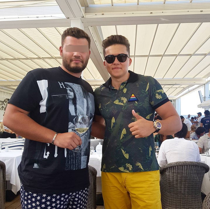 Costin Rusu (în dreapta) le-a atras atenţia tuturor celor din Bagatelle cu fentele lui