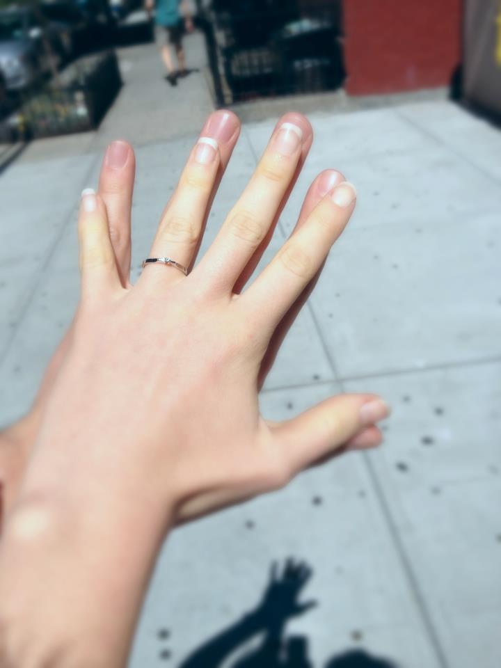 Aşa arată inelul de logodnă primit de Andrada