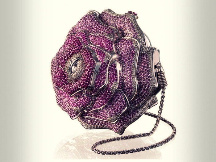 #7 Leiber Precious Rose Bag – 92.000 de dolari