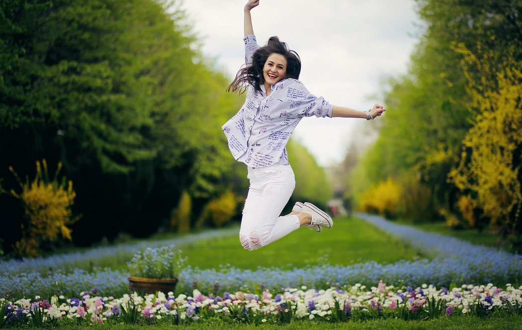 Un fotograf reînvaţă oamenii să zâmbească