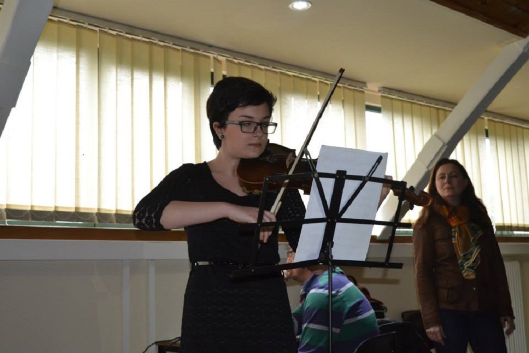 Bianca studiază acum vioara la HKU University of the Arts Utrecht